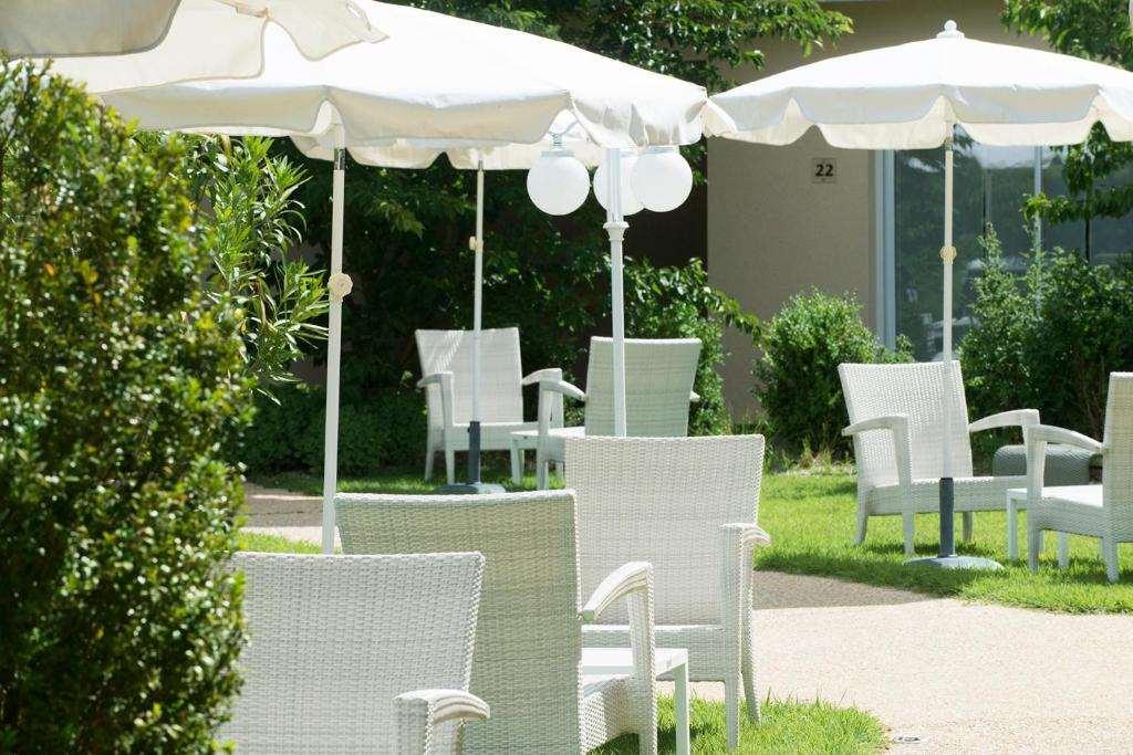 Logis Auberge Bienvenue Doué-la-Fontaine Ristorante foto